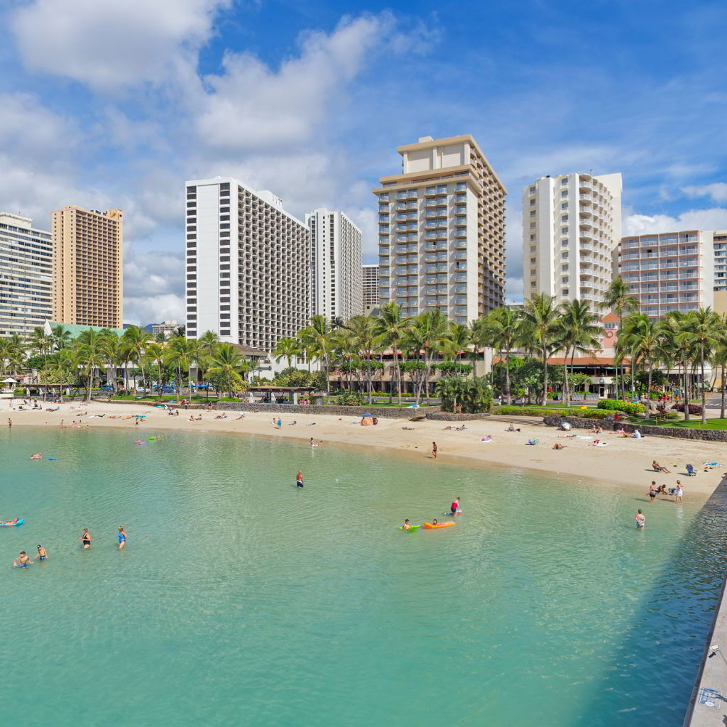 HawaiiPanoramas's tweet photo. Waikiki Walkway is a favorite hangout for locals and tourists alike. It is a rite of passage for our kids to hang out here in the summer months. O'ahu, Hawai'i.
#waikiki #oahu #aloha #hawaii #hawaiipanoramas #panaviz #summer2023 #waikikivacation #hawaiivacation #visito… https://t.co/nG14KhVOuS