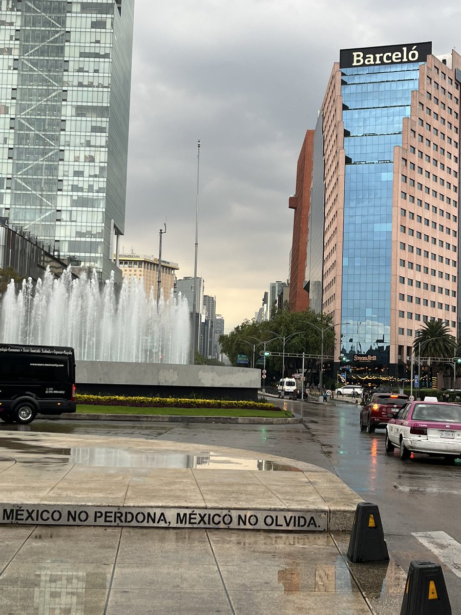 ESPE_TSJ's tweet photo. Amo #Lluvias #nublado ☁️❤️ https://t.co/XJVZ0Rx7T5