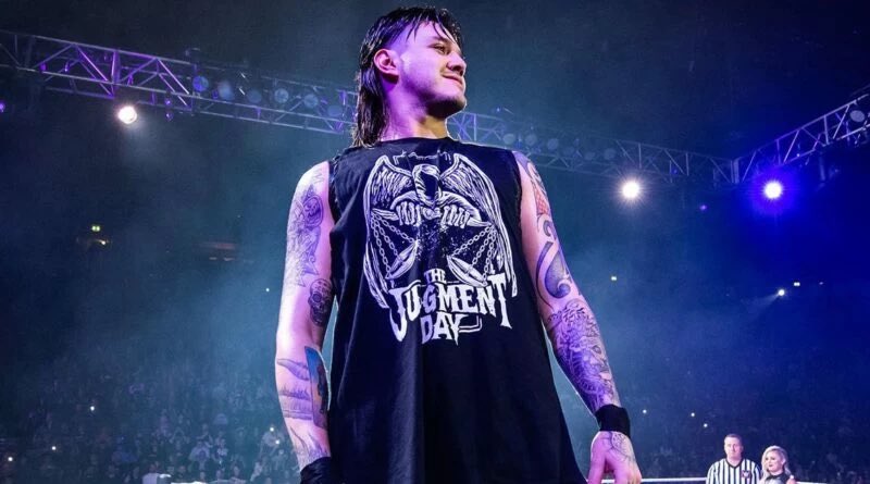 SKWrestling_'s tweet photo. Who has more HEAT rn? 😆
#WWERaw #WWE https://t.co/DIaGIa6bOU