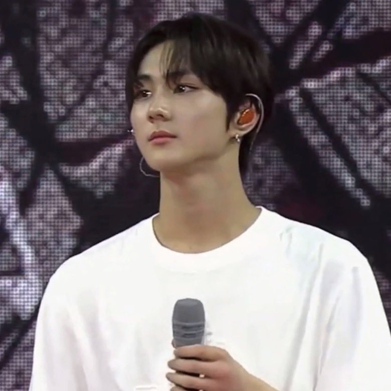 maxine 𓆩♡𓆪 tweet media