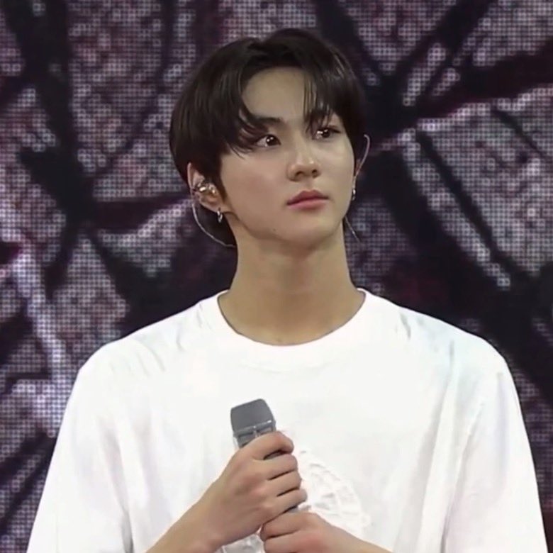 maxine 𓆩♡𓆪 tweet media