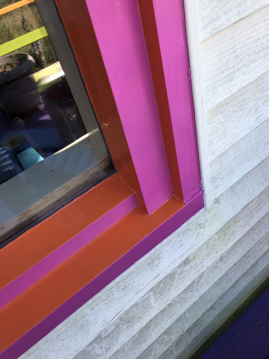 LucyNeatby's tweet image. I’m still not sure I like this, but I have embellishment plans. It’s a lot better than brown though. The whales on the fish shed weren’t quite right until I add the details either.  Work in progress! #windowframes