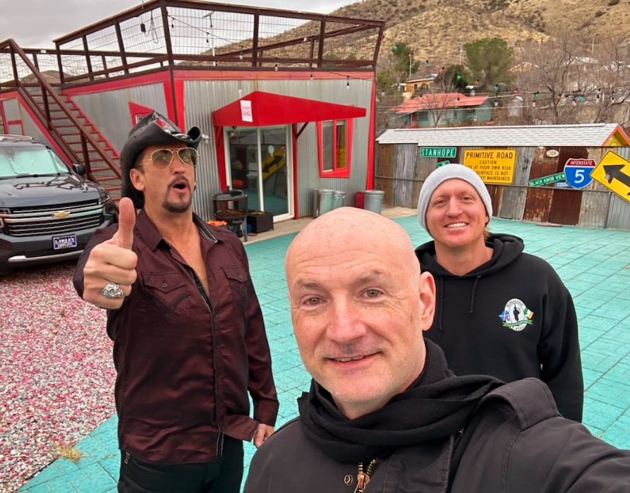 We @blaggards got noticed (by security cameras), last time in #Bisbee 

#DougTown
#TheDougHouseUSA