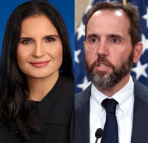 BREAKING: Special Counsel Jack Smith sounds the alarm and urges Trump-appointed Judge Aileen Cannon not to let the new indictments push back the date of the ex-president's trial.

This is absolutely CRUCIAL and the decision could have far rippling effects. Donald Trump is slated