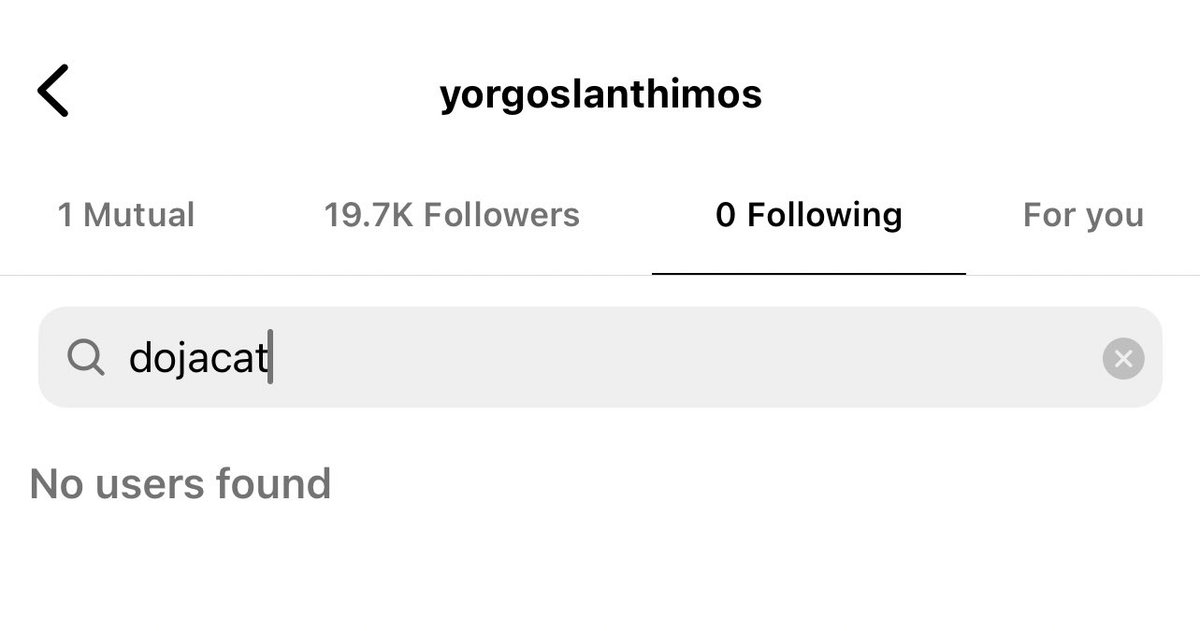 holzawn's tweet photo. 🚨 Yorgos Lanthimos has unfollowed Doja Cat. https://t.co/BSK5kHoiDb