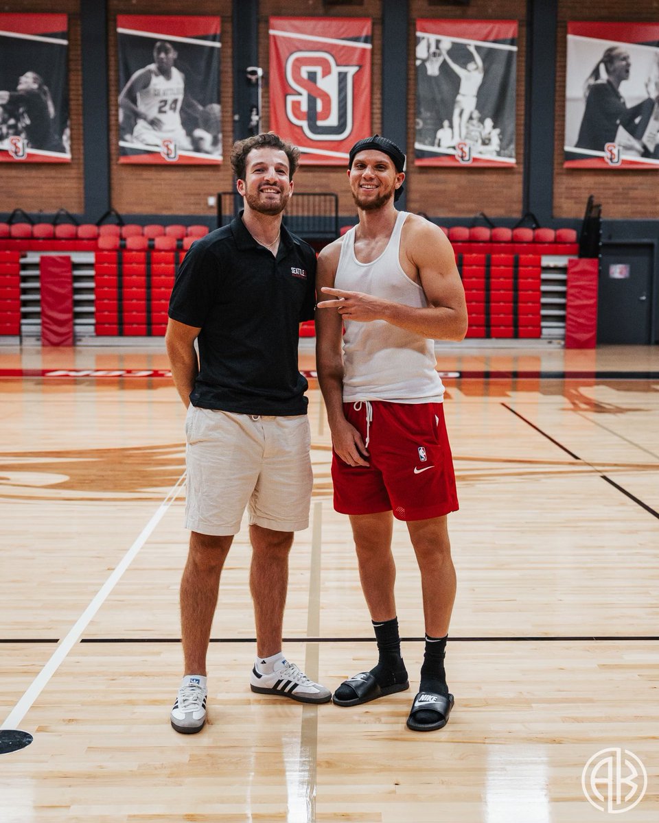 Love having my brother <a href="/malachiflynn/">Malachi Flynn</a> in the gym and around our guys! True professional and the hardest worker I’ve ever been around! Headed into year 4 with the Toronto Raptors…