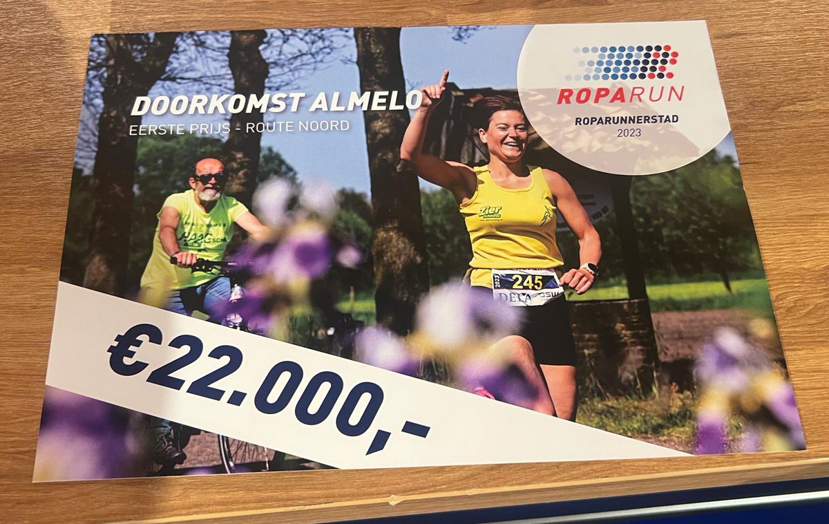 Prachtig nieuws! Tijdens de Slotshow 2023 <a href="/Stg_Roparun/">Stichting Roparun</a> wint de inmiddels befaamde Doorkomst Almelo van de almeloopers.nl de 1e prijs in de route Noord. Allemaal voor één doel:  ‘Leven toevoegen aan dagen, waar vaak geen dagen meer aan het leven kunnen worden toegevoegd.’