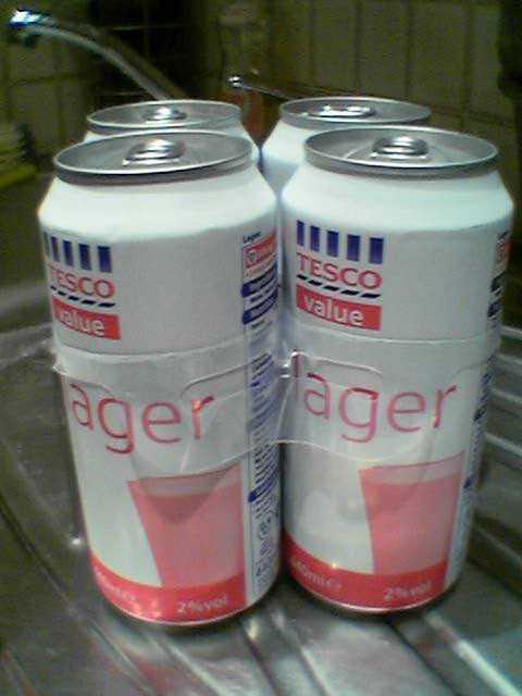 FormallyRicky's tweet photo. 🍻 Ready #TescoValue https://t.co/HrO8jHaiq0