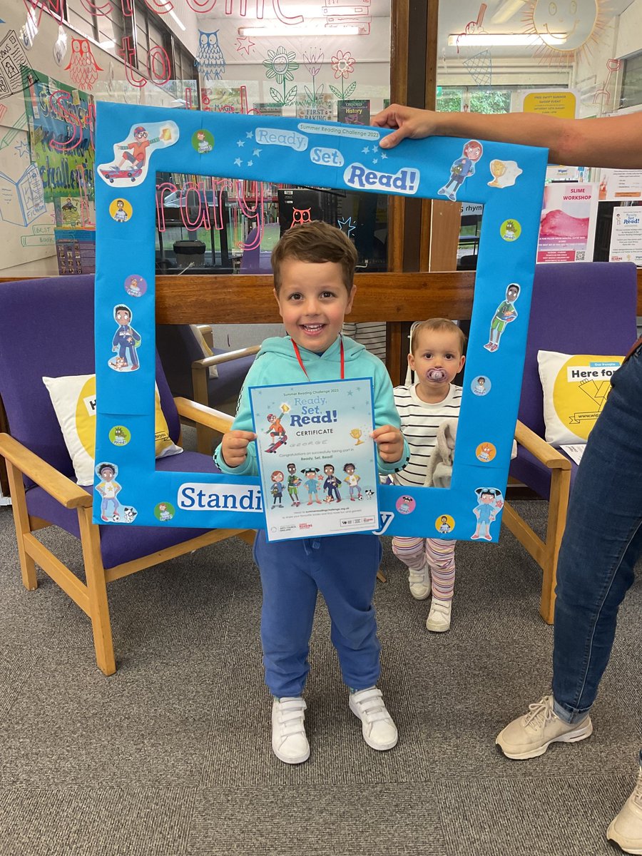 WiganLibraries's tweet image. Well done George, Sophie and Katie for completing their #SummerReadingChallenge2023 
👏👏👏👏