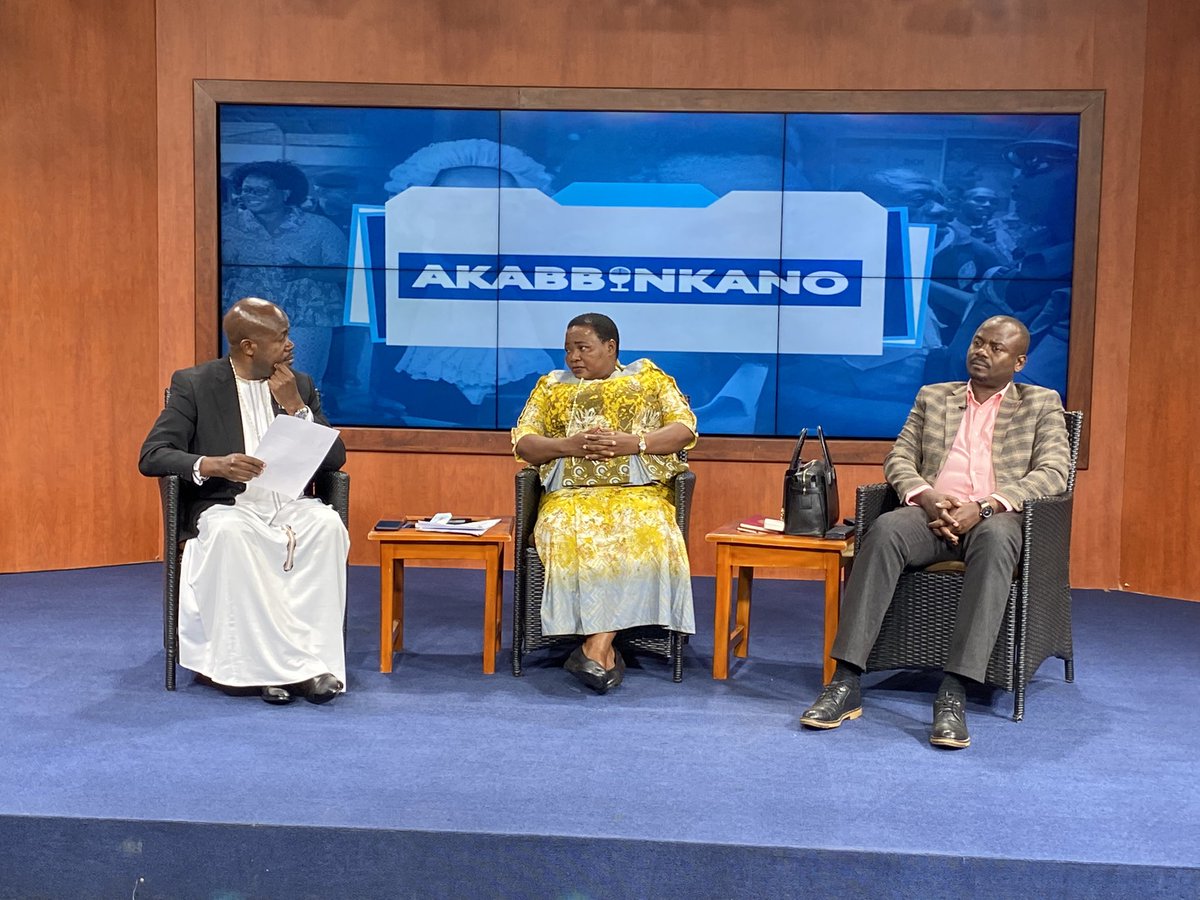 Hon Haruna Kasolo and I are now appearing on Akabbinkano @bukeddetv. We are discussing issues of national importance. 

In my opening statements, I have thanked H.E. President @KagutaMuseveni who has returned to Uganda from Russia and Serbia, where he has been promoting our