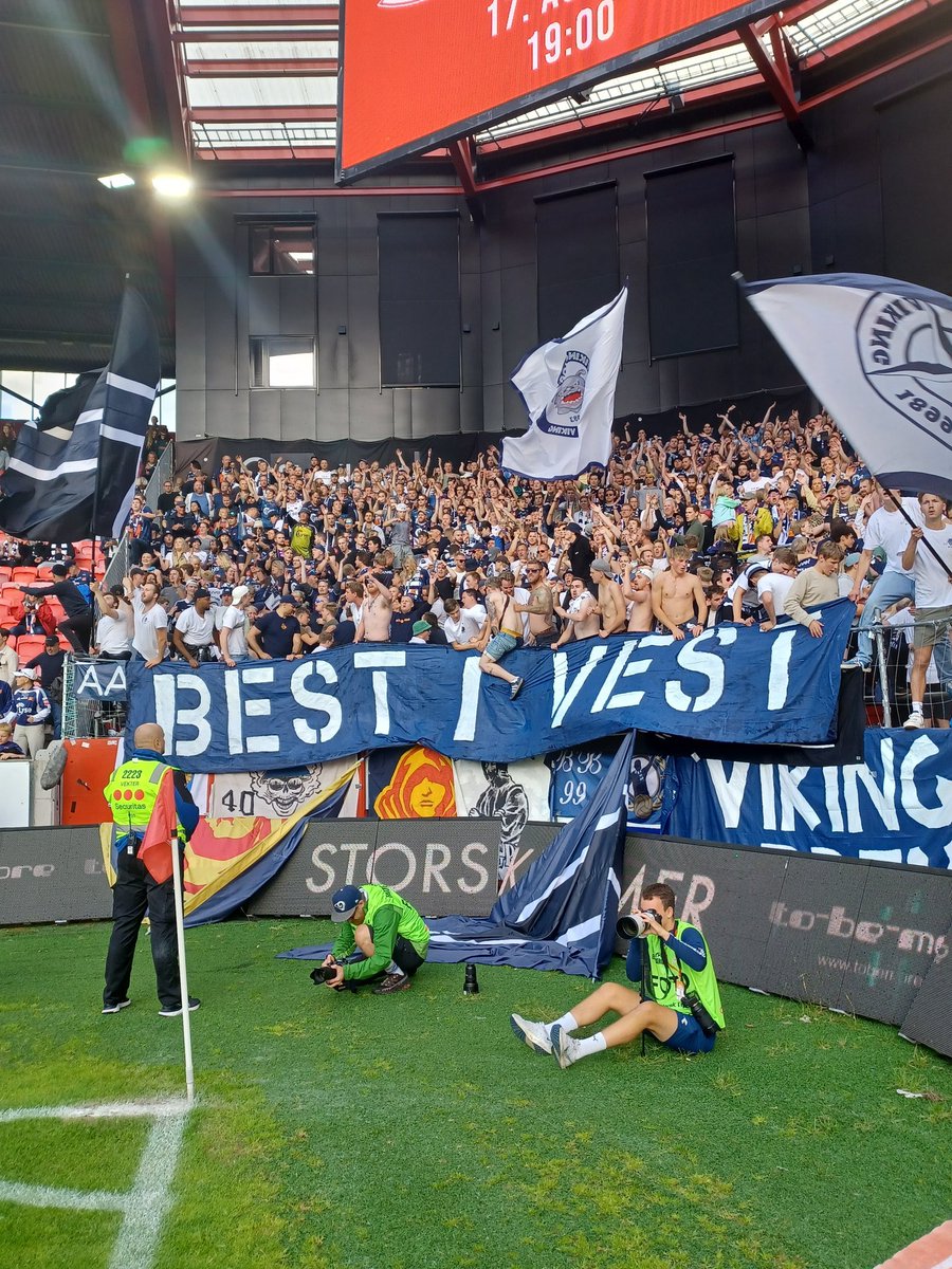 Langi02's tweet photo. Hate Bergen, hate Brann, hate heile Hordaland. https://t.co/eVcMLFMt90
