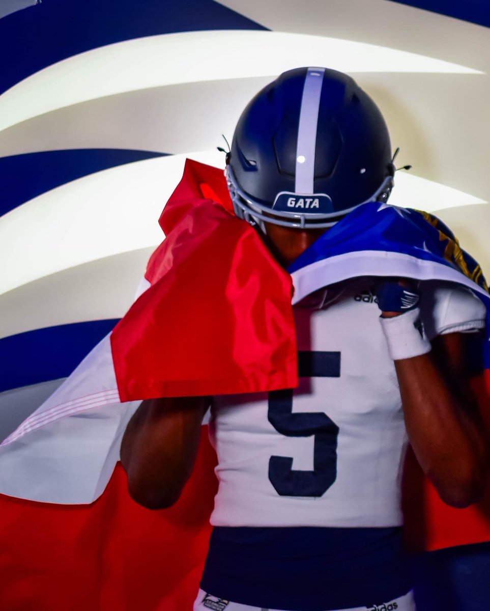 gladney_phillip's tweet photo. Had a GREAT time yesterday in the Boro meeting my new teammates and their families!! Appreciate all the love that was showed from the coaches as well!! @GSAthletics_FB https://t.co/ldp15CrhzK