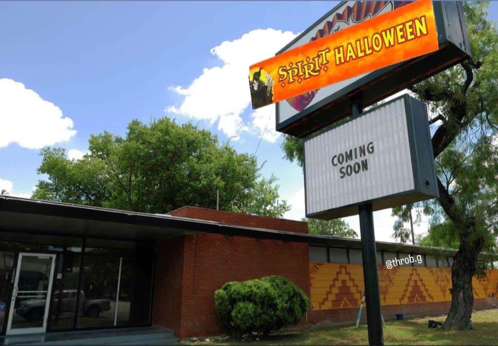 ItsWill21's tweet image. @SpiritHalloween coming soon to the St Mary’s Strip location formerly known as @TheSqueezeboxSA. 
#StMarysStrip #Squeezebox #SpiritHalloween