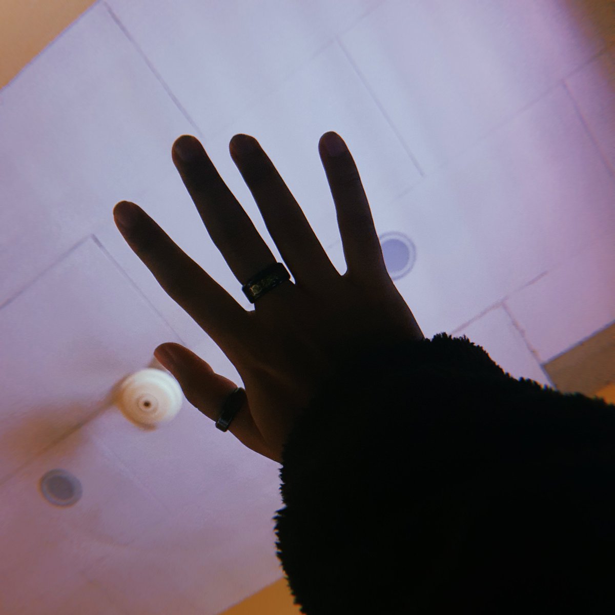 human_xin's tweet photo. 🌌🖤🌅 https://t.co/WvtYtqKoKk