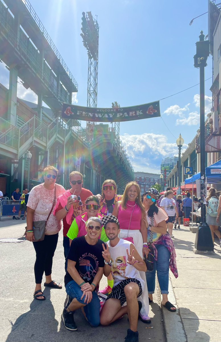 <a href="/Pink/">P!nk</a> we are ready for you tonight  🛼 🎡 🌈❤️👩🏻‍🎤 <a href="/lmad44/">Lori Mad</a> @lynn_raffa <a href="/JunkyJeff/">Jeffré Roussimoff</a>