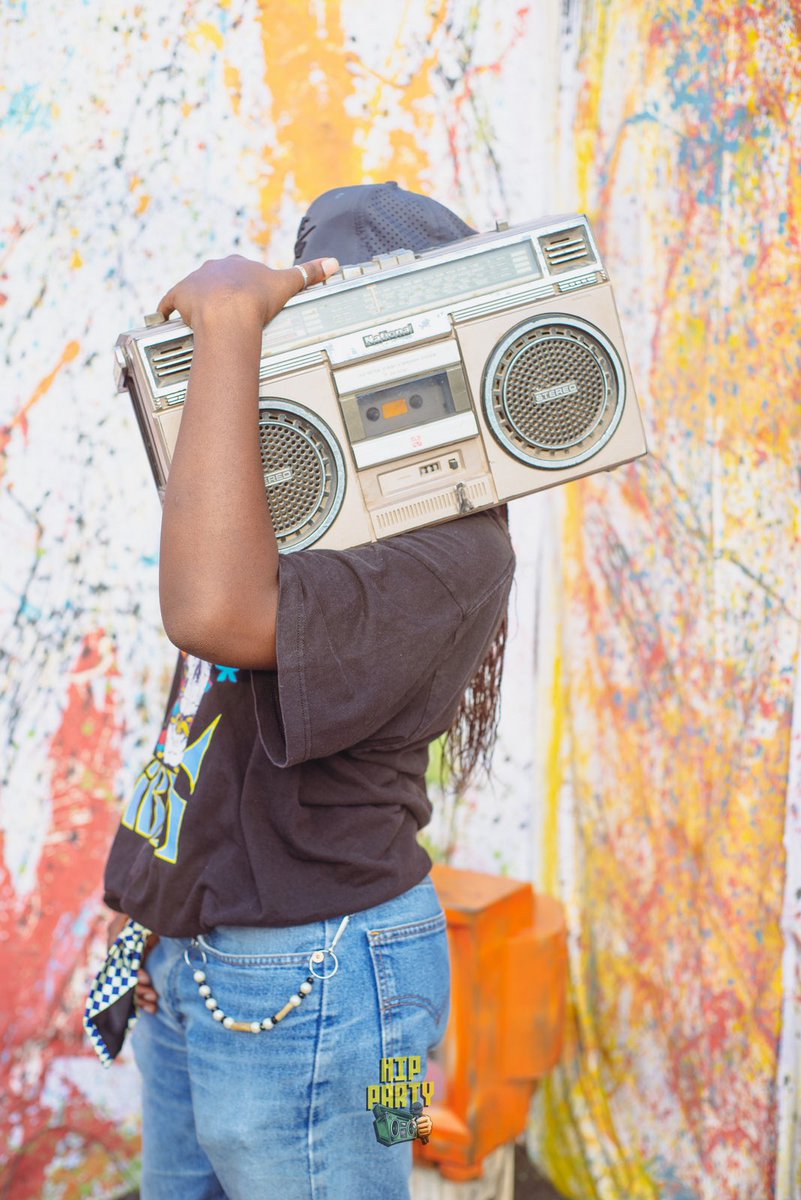 ThehipParty's tweet photo. Vintage swag 😎

📸: @mosope_stevens 
#hipparty #hipparty2023 https://t.co/32zEBPAJtu