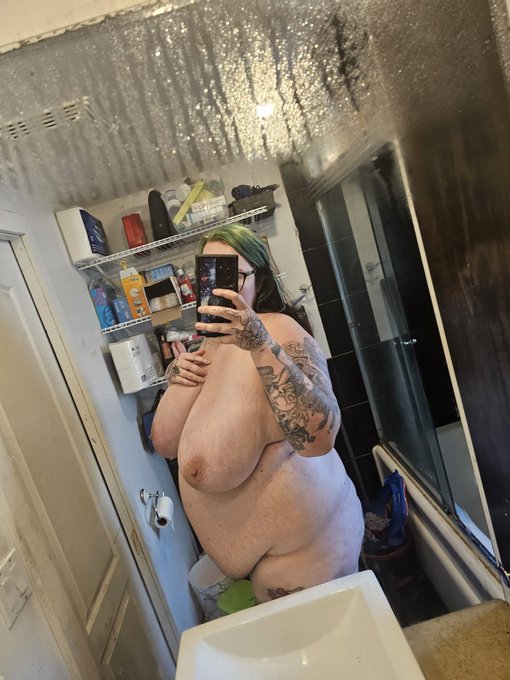 #shower #bbw #ContentCreator https://t.co/fMi2lxNppY<a href="/tag/shower"class="tags">#shower</a><a href="/tag/bbw"class="tags">#bbw</a><a href="/tag/contentcreator"class="tags">#ContentCreator</a>