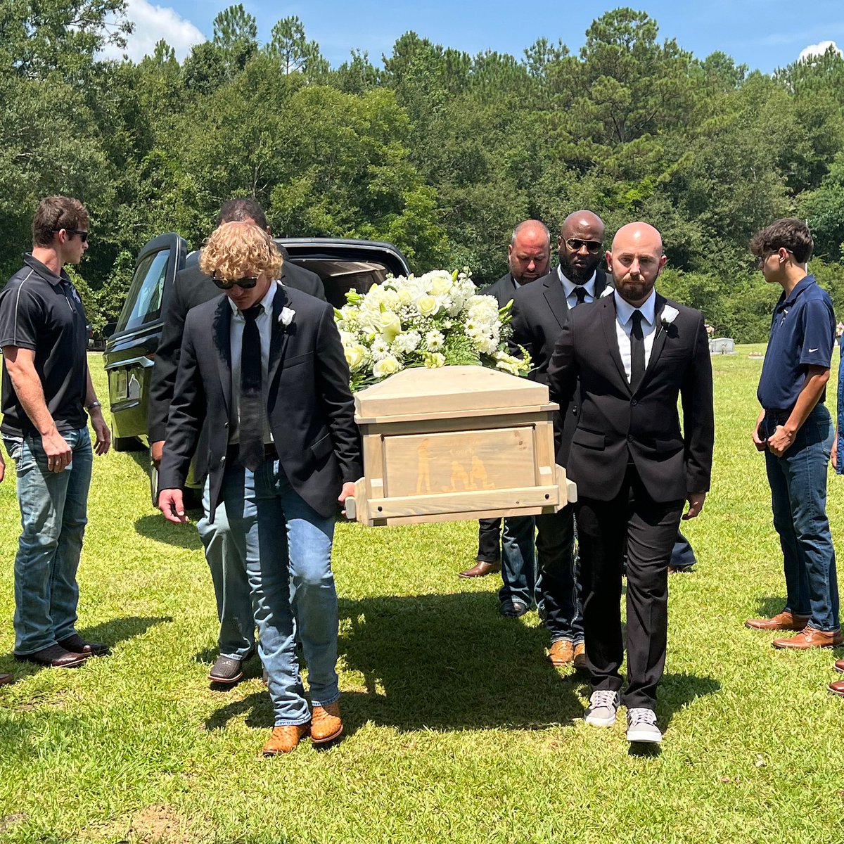 Wyatt Davis tweet media