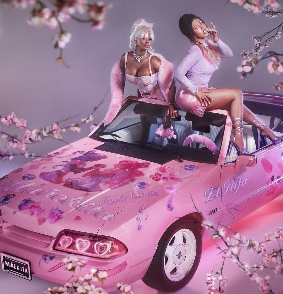 MusicReleased_'s tweet photo. Kali Uchis announces her new song “Muñekita” featuring @ThegirlJT &amp; El Alfa, Out  August 4th https://t.co/PAt4kGnqP7