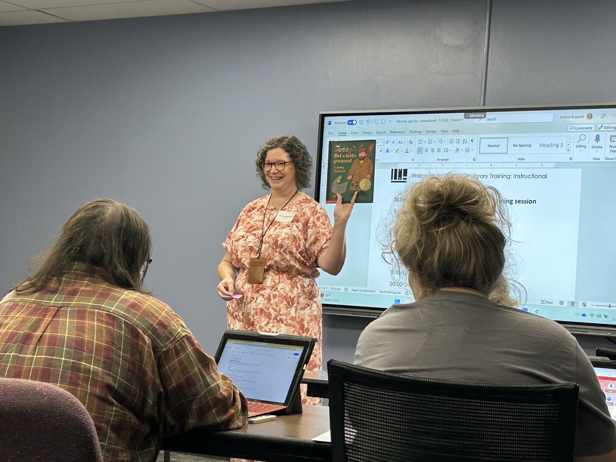 ✅New Librarian Training is in the books for the 2023-24 school year. Our valiant leader @ABrainard259 provided 1.5 days of practical instruction to prepare the newbies for a fabulous school year!