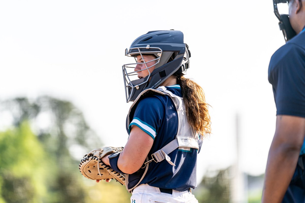 UNCWsoftball's tweet photo. Wishing a very Happy Birthday to Graduate Student, @JentriMeadows! We hope today has been great!!🎉🥳💙

#PAYW https://t.co/wrVFbhr5Q0