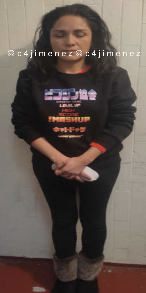 c4jimenez's tweet photo. INTENTAN LIBERAR a SU AMIGA DETENIDA
Thais García
Agentes d @SSC_CDMX la atraparon en un auto robado.
Estaban en el Mp d @BJAlcaldia cuando llegaron Carolina Mora y Claudia Benítez.
A jalones se la quitaron a los agentes para llevársela.
Todas acabaron detenidas en @FiscaliaCDMX https://t.co/AlZ4sGhVjM
