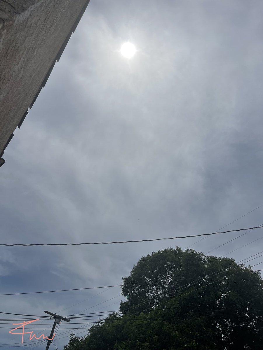 WeatherGirlofLA's tweet image. 2:02 check in. The worst of it seems to have passed. Go back through my past 15 or so post to see the days progression. Follow for the updates. #conspiracytheory #chemtrails #cloudmakers #nasa ⁦@NASAClimate⁩ ⁦@picphysicians⁩ ⁦@mercola⁩ ⁦@DrAseemMalhotra⁩