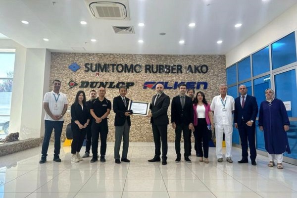 olay18com's tweet photo. SUMITOMO RUBBER AKO’YA BESLENME DOSTU VE FİZİKSEL AKTİVİTEYİ DESTEKLEYEN İŞYERİ ÜNVANI https://t.co/6M4ERar9rB 
@sumitomorubberako  #ToshıhıkoKomatsu  @Cankiriilsaglik  @sarikaya_dr  @oguzhanaykurt  #FatmaCeylan #AynurÖzkan #BeslenmeDostuveFizikselAktiviteyiDestekleyenİşYeri https://t.co/xOED4WKcGa