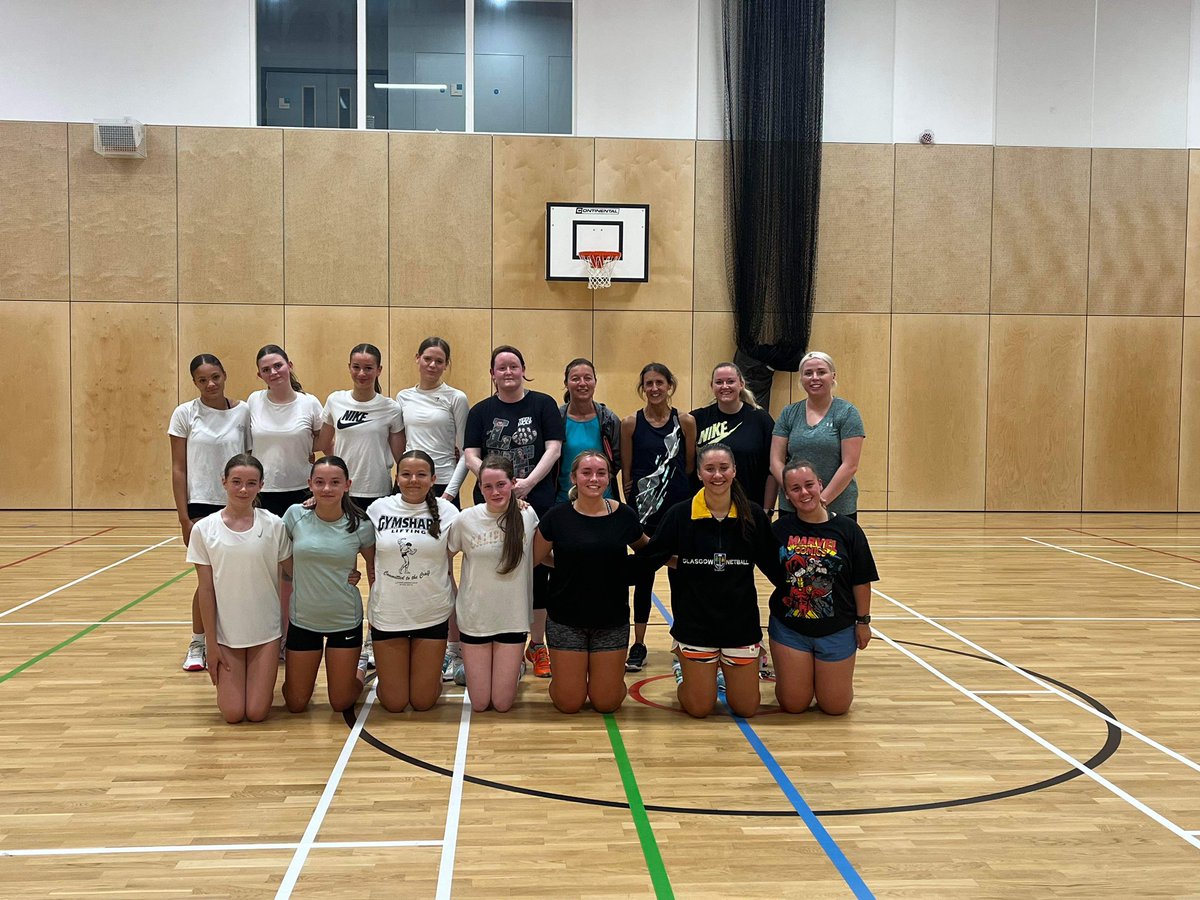 AngusNetball's tweet image. Thank you to Discovery for having some of our U15 girls along for a pre season friendly. Well done to Freya who was voted POM and Rachel who was voted CPOM 💜💪🏻@ActiveSchAngus @MonihighPE @LathallanSchool @NetballTayside