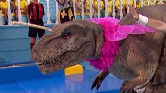 1 ticket for Barbie please #GrandPrixTVE