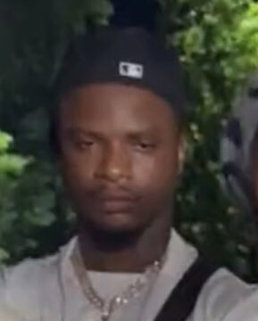 Wheres_TheMoney's tweet photo. @big_business_ Son Got Real Annoyed After A While https://t.co/Y1f1eKI8Zg