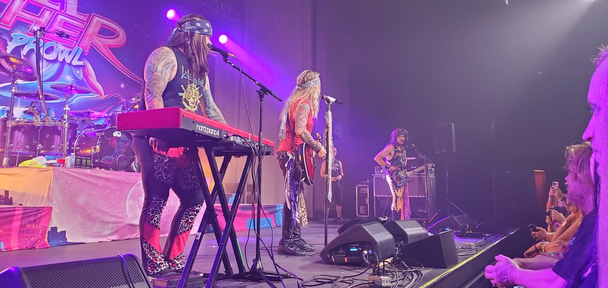 @Steel_Panther @MusicSceneMedia They got that right! Love me some @Steel_Panther
