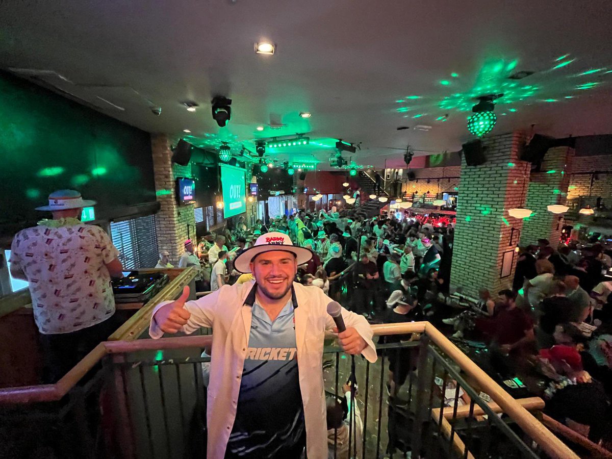 Sam Ellard tweet media