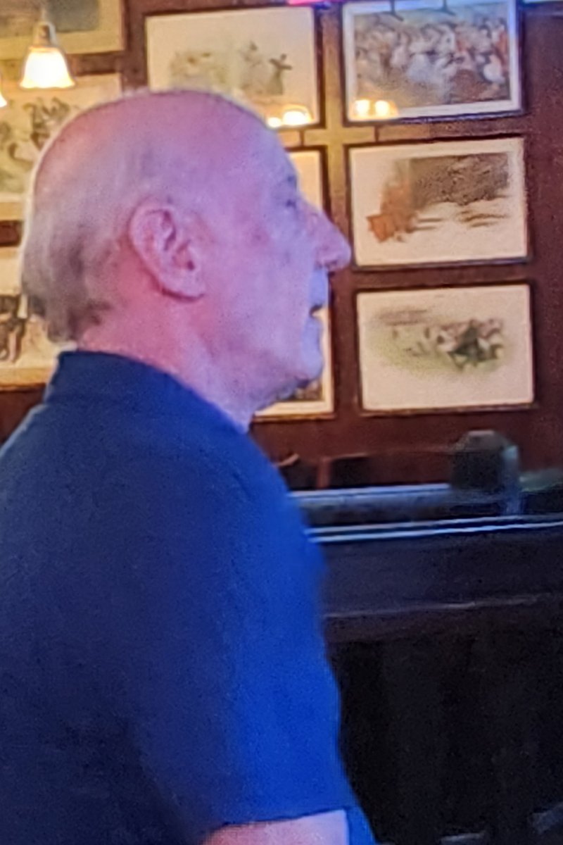 croom_phillip's tweet photo. I saw Gary Gensler    Sat. night at train wreck saloon in st louis mo. Dancing🤣🤣🤣
Bahahaha https://t.co/WIxowS5Hpz