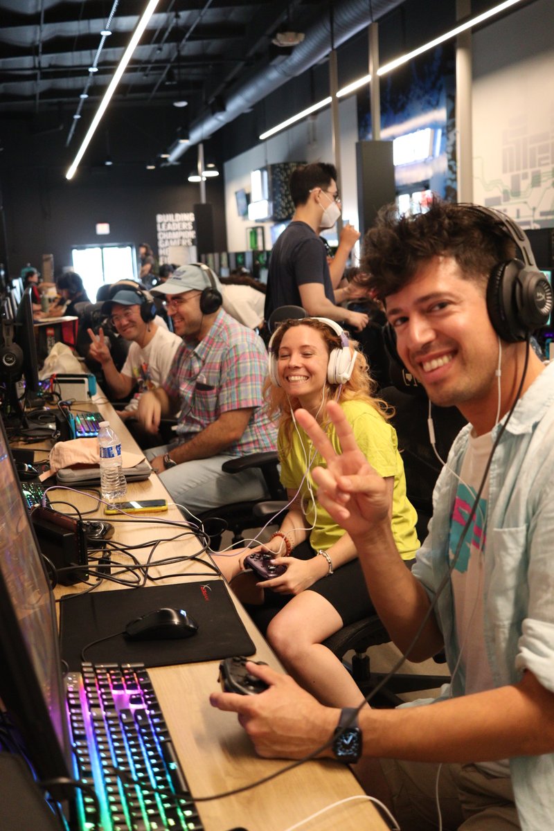 LHFullerton's tweet photo. ๐ฆAnother ink-redible SoCallie is in the books!๐ฆ
๐Congratulations to @BestSPLMapMode for taking home the win!๐
@SoCallieSplat #Splatoon3 #SoCallie #LAN #tournament https://t.co/FGxZbOZO1J