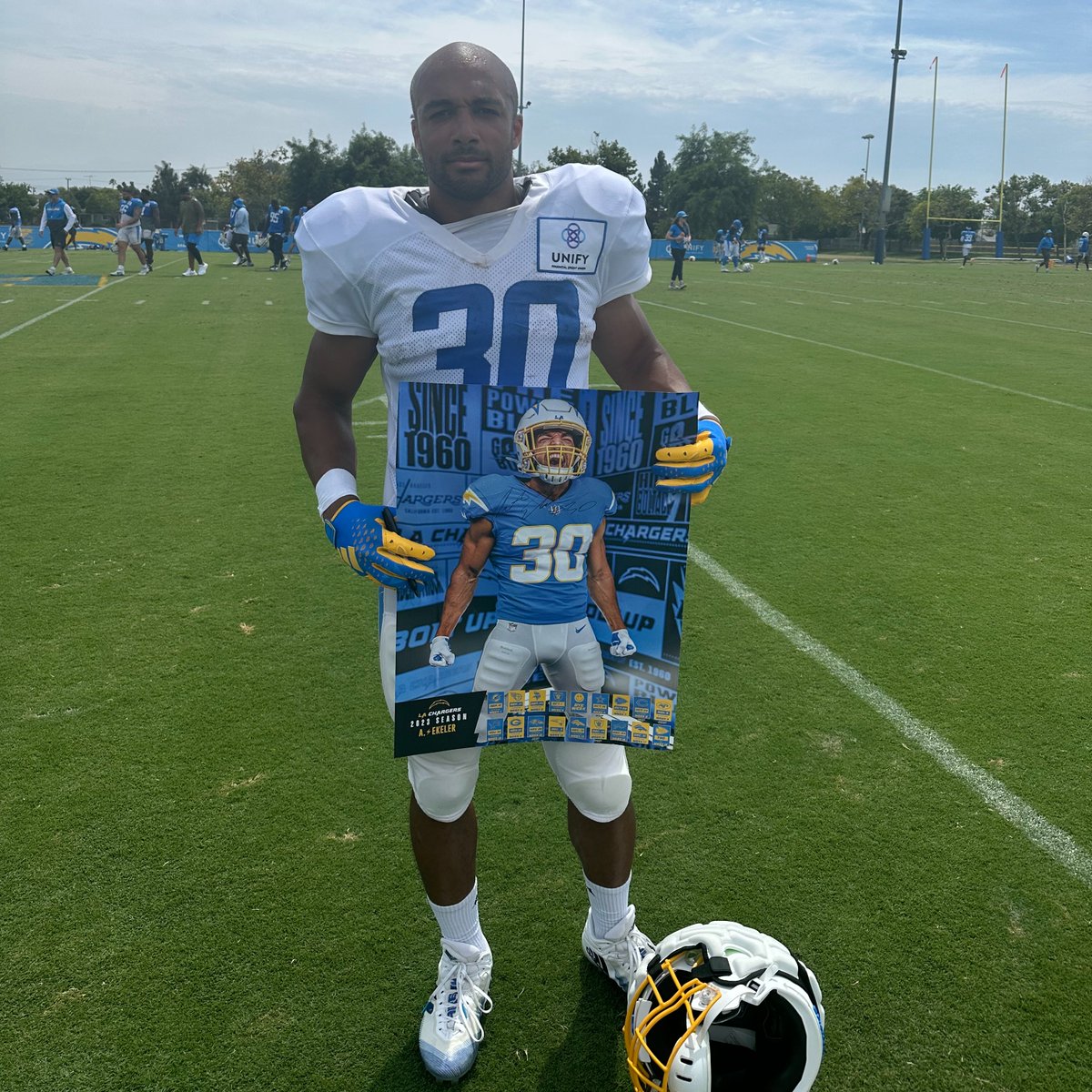 who wants it???

rt ⚡️