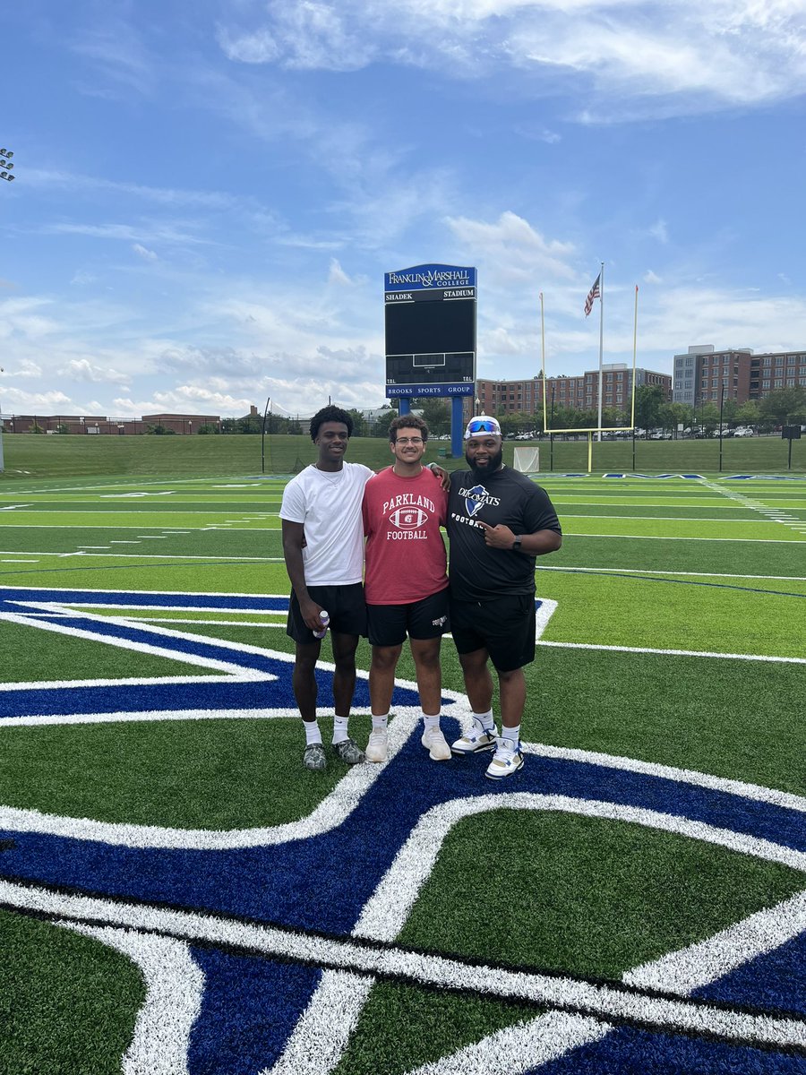 Ali Wezza tweet media