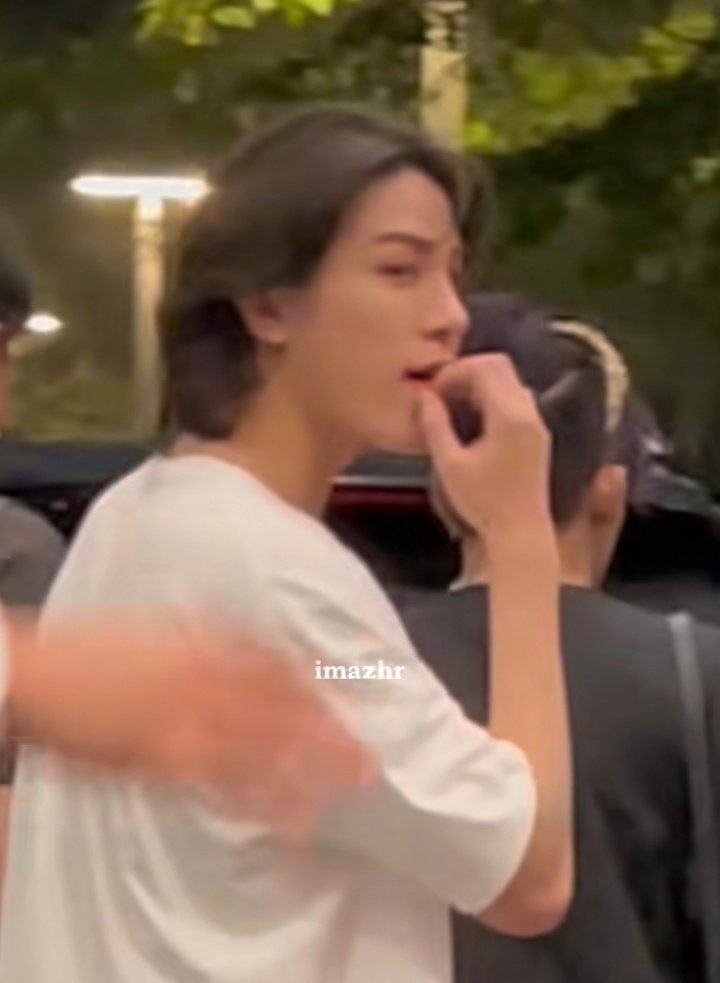 hwanrkive's tweet photo. YOU GOT THAT LONG HAIR SLICKED BACK WHITE TSHIRT!!!!! https://t.co/N234HoT6i7
