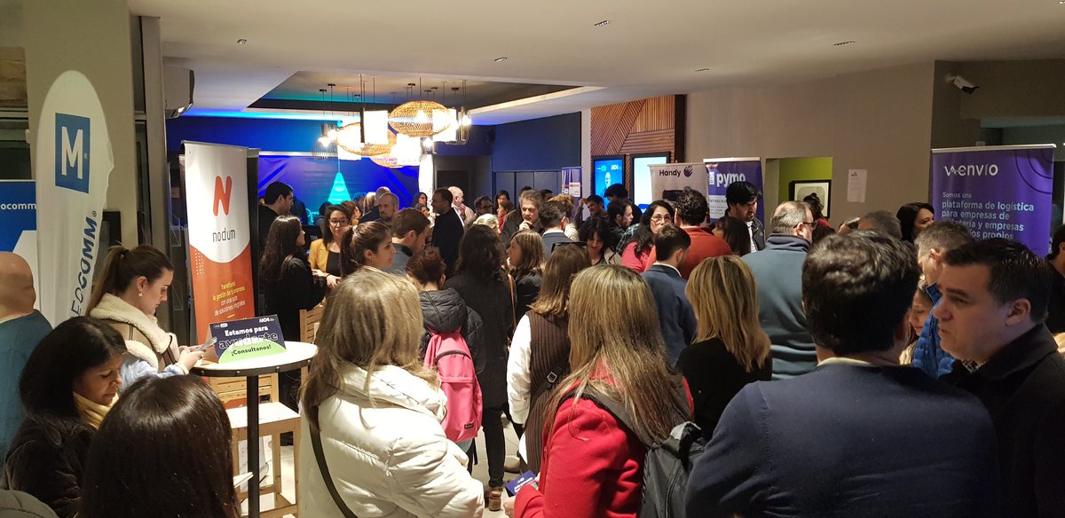 ANDEUruguay's tweet photo. ¡Montevideo ya se puso en Modo Digital! 📲🌐

Conocé más del programa que apoya a las empresas en su transformación digital en 👉 https://t.co/WEw6uPfAEO https://t.co/vW1iKnbaLj