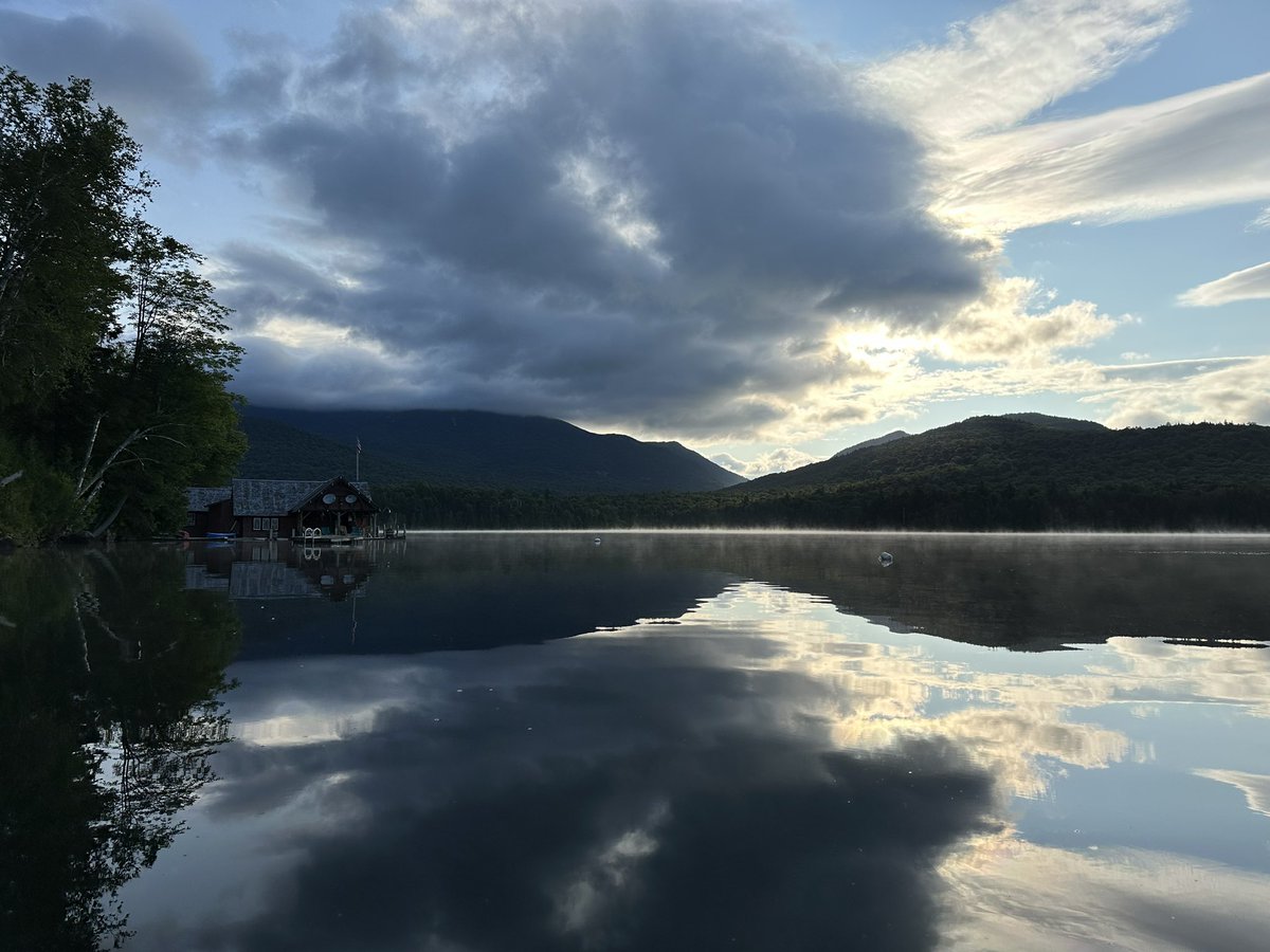 drtinamaster's tweet photo. Water like glass this morning - got in some good ski runs #hawkisland #lakeplacid #adirondacks #ADK https://t.co/XJDMERZ1HE