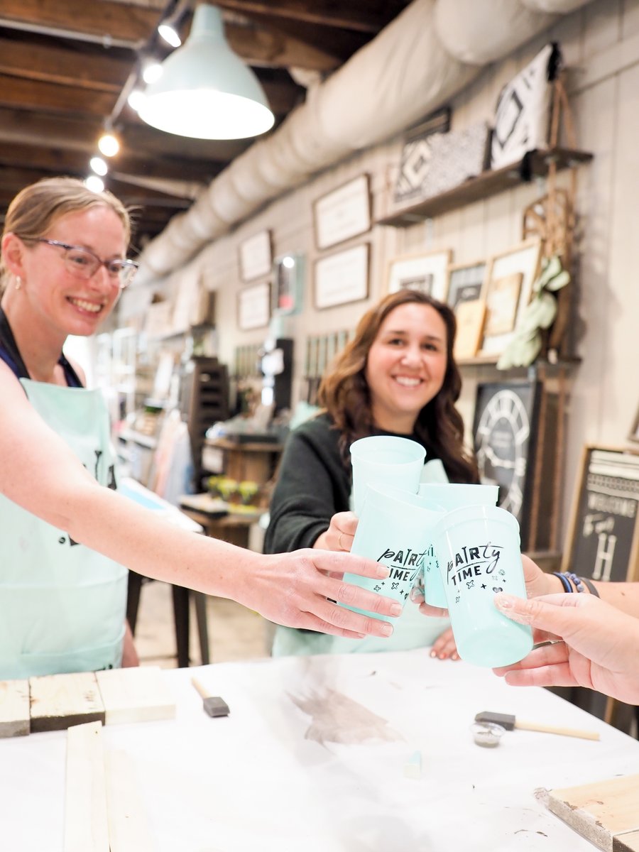 Grab your friends, BYOB, and beat the heat with a fun night indoors on Thursday, Friday, and Saturday evening! Register here: arworkshop.com/cypress/#sched…