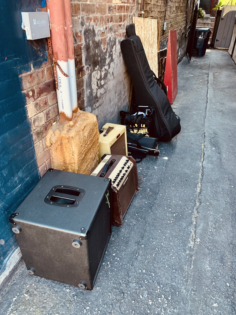 johnny neither tweet media