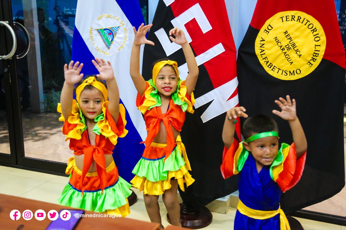 Ministerio de Educación Nicaragua tweet media