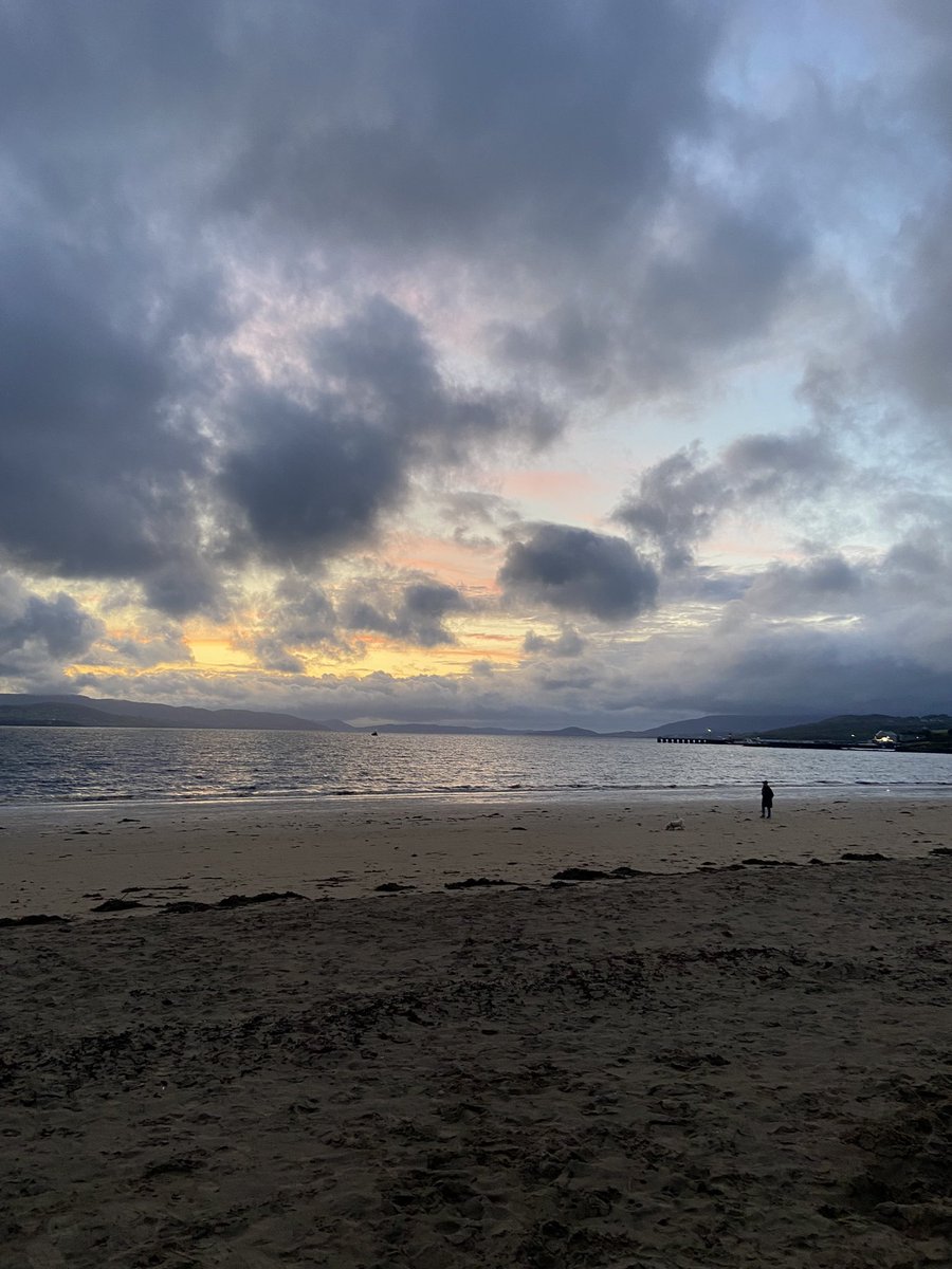 jobfairyni's tweet photo. Blessed with the best bunch of ladies #seaswimming  #swillyseals #ludden  #donegal it even dried up for our moonlight swim 🌕 https://t.co/stg1NPDmHp