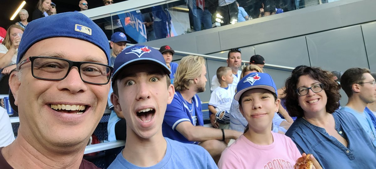 #NextLevel <a href="/BlueJays/">Toronto Blue Jays</a>  Let's get the series W Blue Jays!