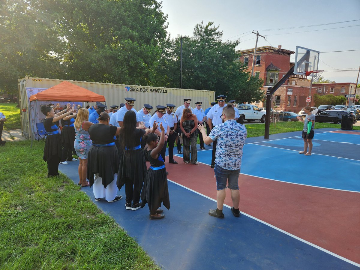 PPDFrankVanore's tweet photo. Philly National Night Out Kickoff-Norris Square Park. Townwatch Awards Thank you, Anthony Murphy #NationalNightOut @PhillyPolice https://t.co/1i3b2rQJrd