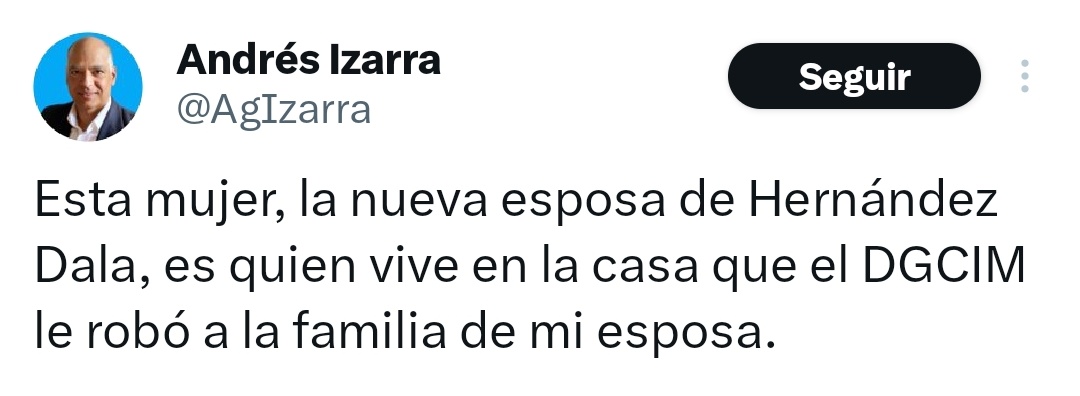 jesusmedinae's tweet photo. Veo a Andrés Izarra llorando por una casa que le quitaron pero que no se le olvide que el también fue una rata. Le recuerdo cuando nos disparó desde MINTUR  mientras los reporteros nos refugiamos detrás de un kiosko y casi le dan a Camacho la bala partió el vidrio de una farmacia https://t.co/OEKBhUhSNw