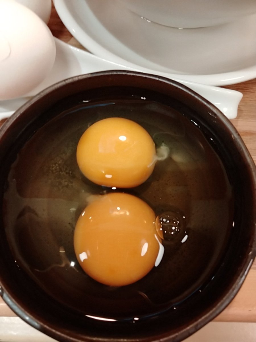 nagoya7yt's tweet photo. 中華そば雷庵へ 卵と海苔食べ放題
名古屋駅に6月オープンしたお店です。
美味しかった〜

卵３個食べた。

#名古屋グルメ #名古屋ランチ #名古屋ラーメン https://t.co/K2eFXP8GJg