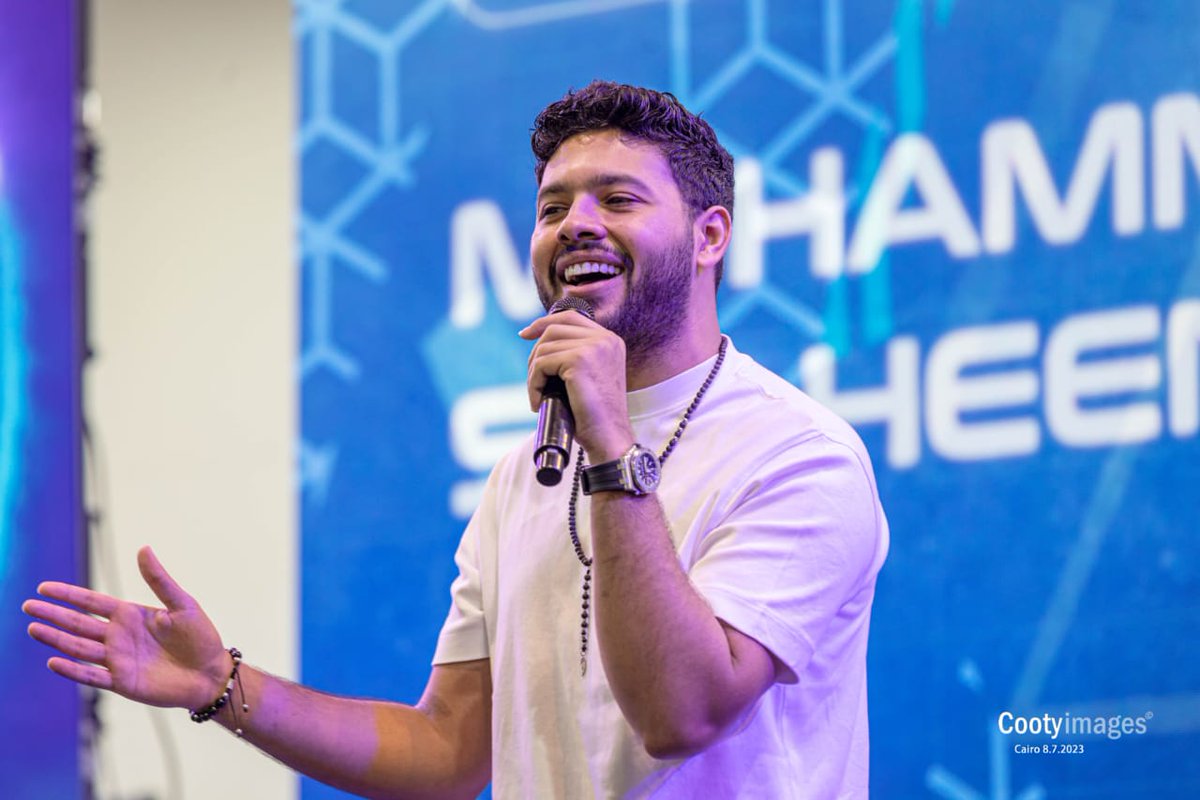 CootyImages's tweet photo. 🎤 @MohammadChahine at Mevs expo 2023 🌬
📅 8 July 2023
📍EIEC, Cairo
▪️Photography: 📸 Cooty images agency
for booking & business inquiries whatsapp & 📞 call us on:
🇪🇬 +201018000630
🇦🇪 +971528272839
#exhalarvape #exhalar #vape #vapes #escobars #torch #disposable 💨 https://t.co/FTOSbzphho