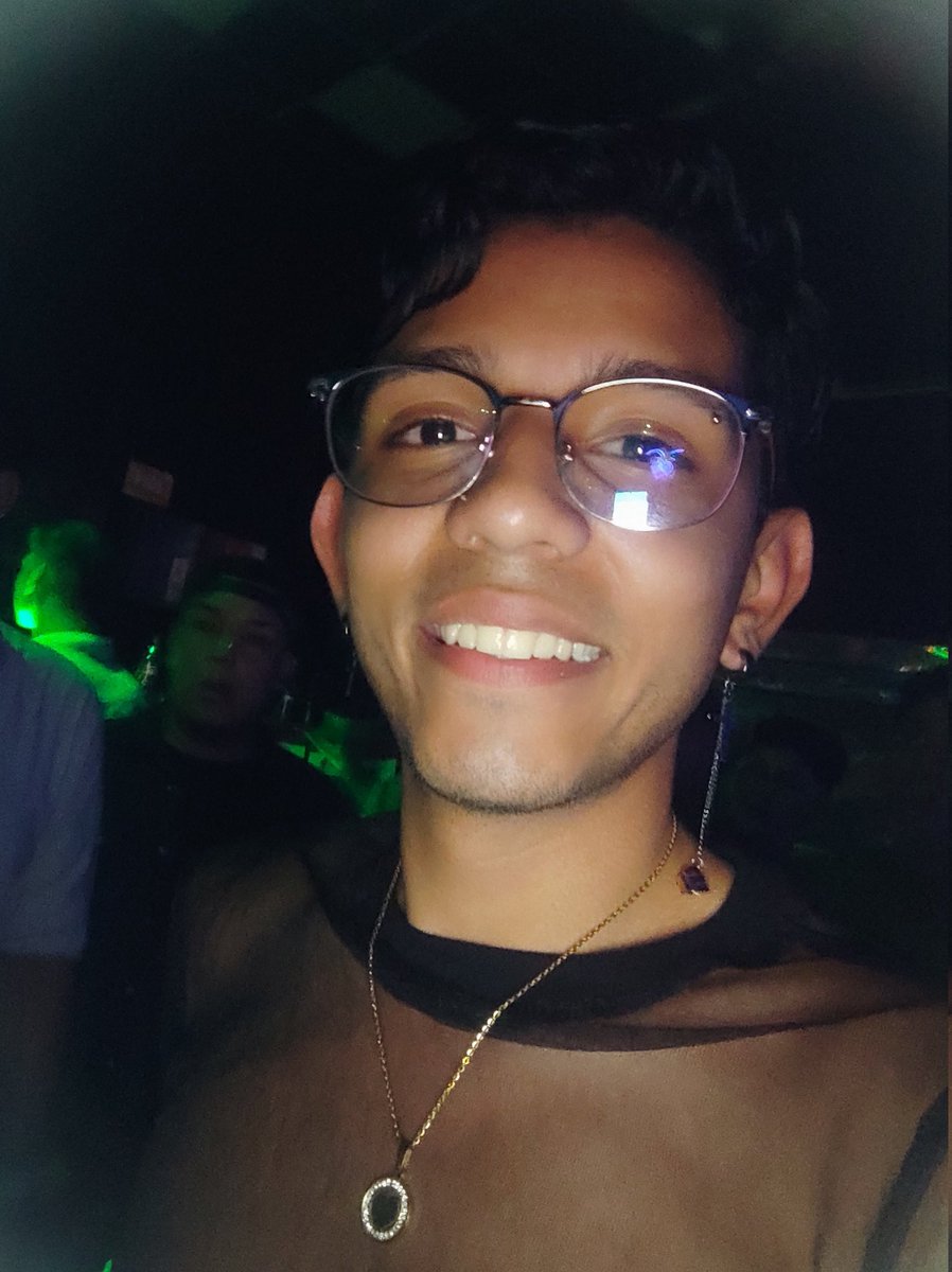 AleBrayant's tweet photo. 😻😻 https://t.co/DvkP0nO5Du
